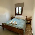 Apartment Pelion Roots